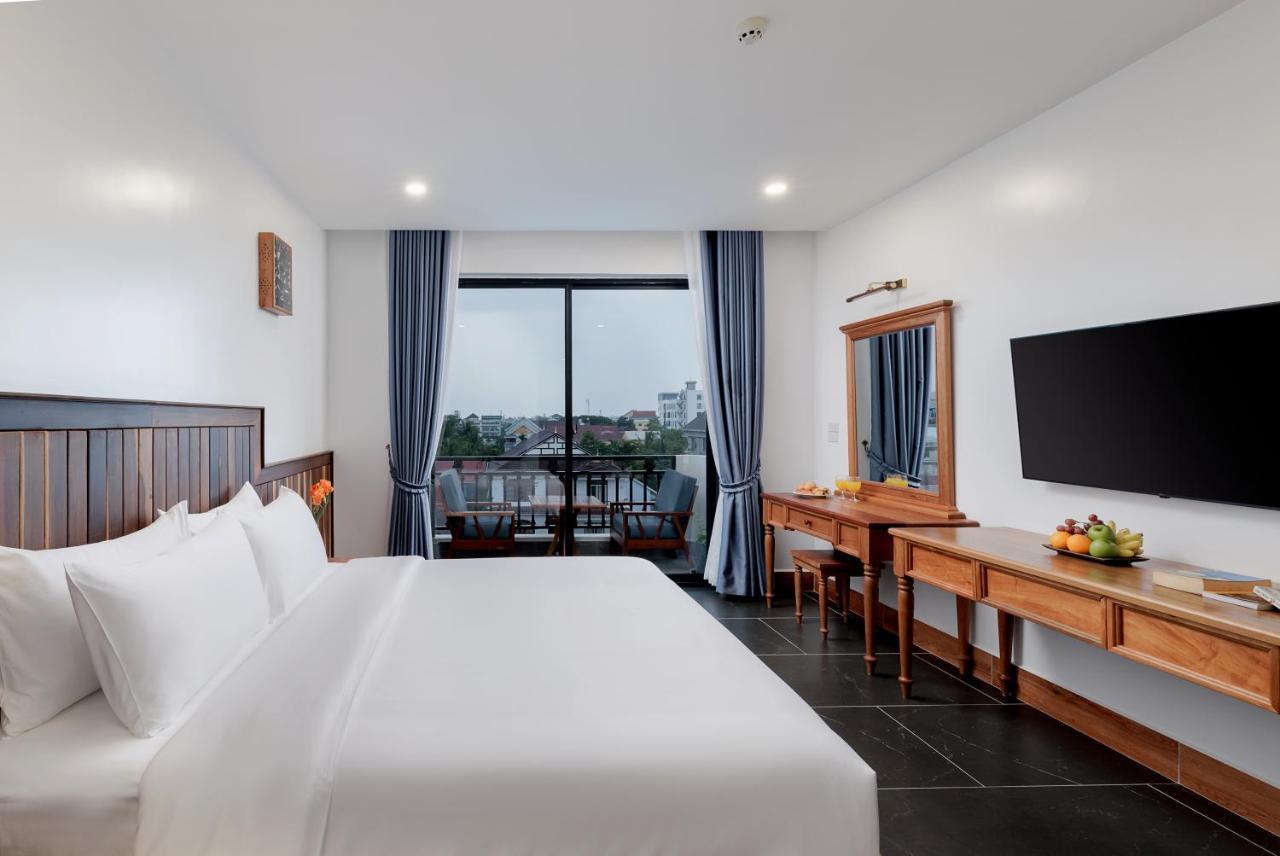 Two Seasons Siem Reap Hotel Esterno foto Deluxe room