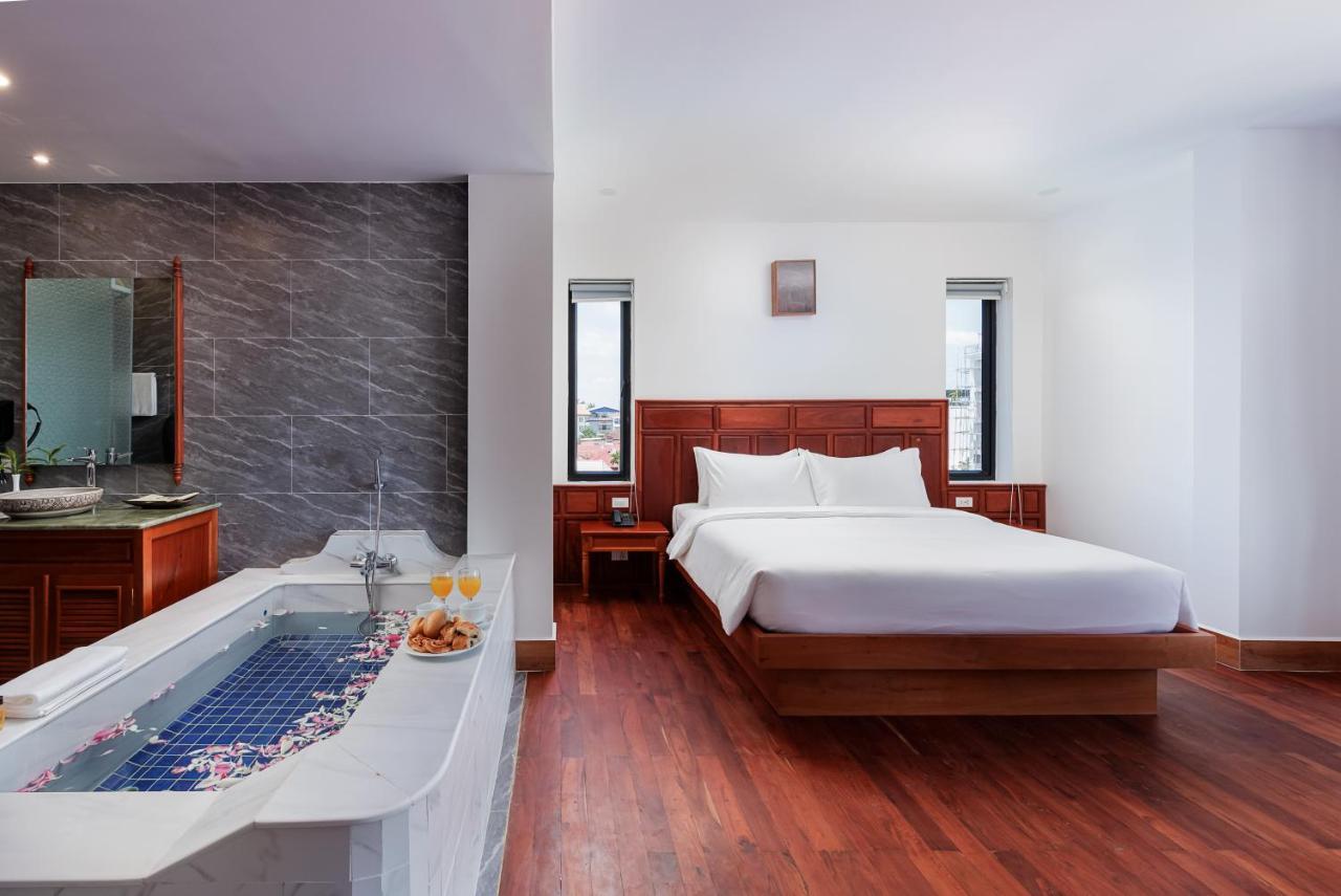 Two Seasons Siem Reap Hotel Esterno foto Deluxe Room