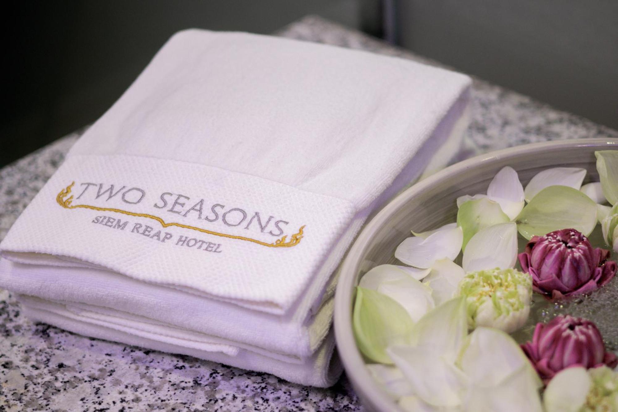 Two Seasons Siem Reap Hotel Esterno foto